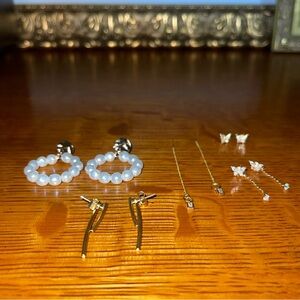 5 pairs of Golden Earring Set